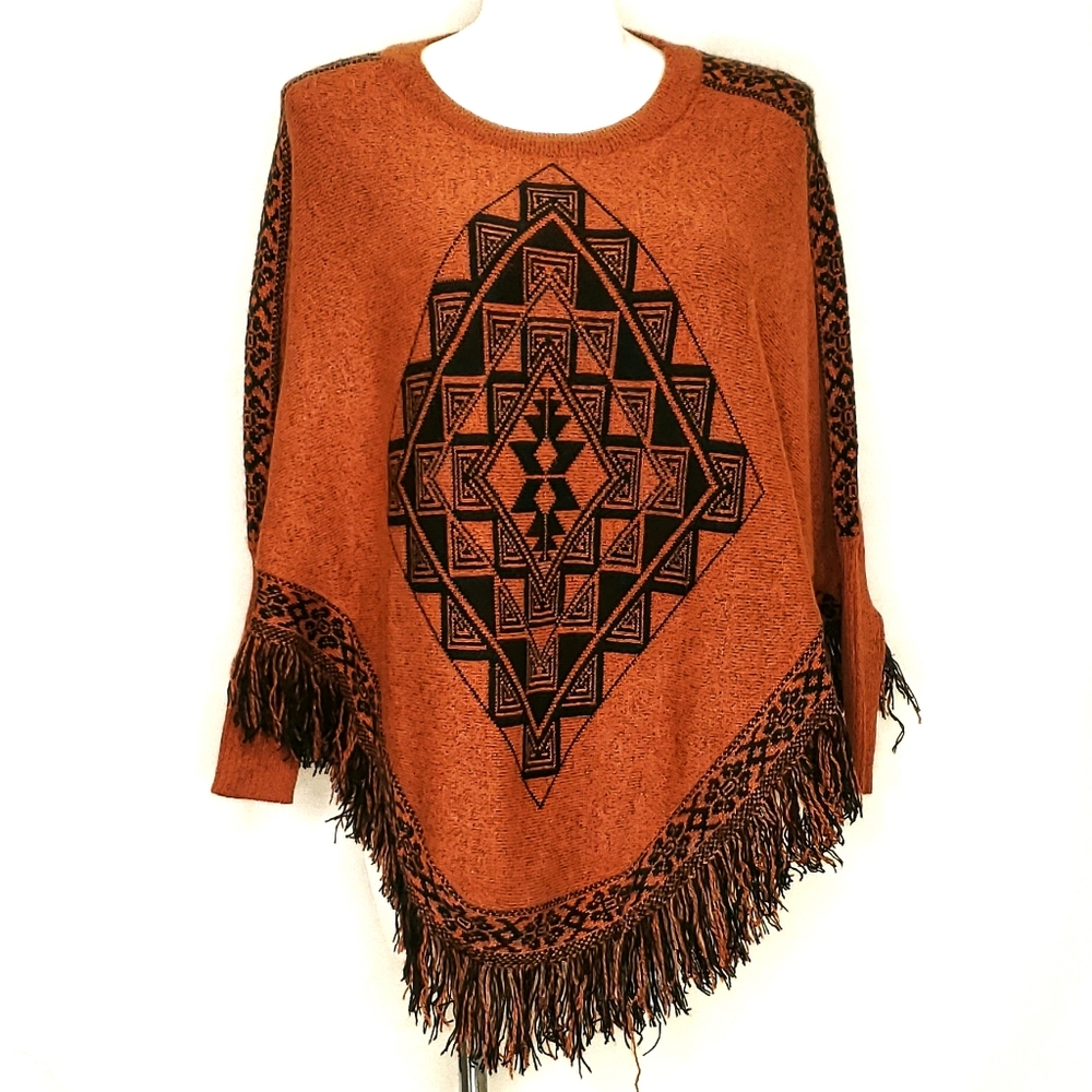 Twiggy London Fringed Poncho Sweater Size XS/S